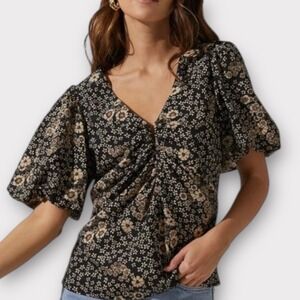 ASTR Multi Floral Black Taupe Balloon Puff Sleeve Top Deep V Whimsygoth Sz Small